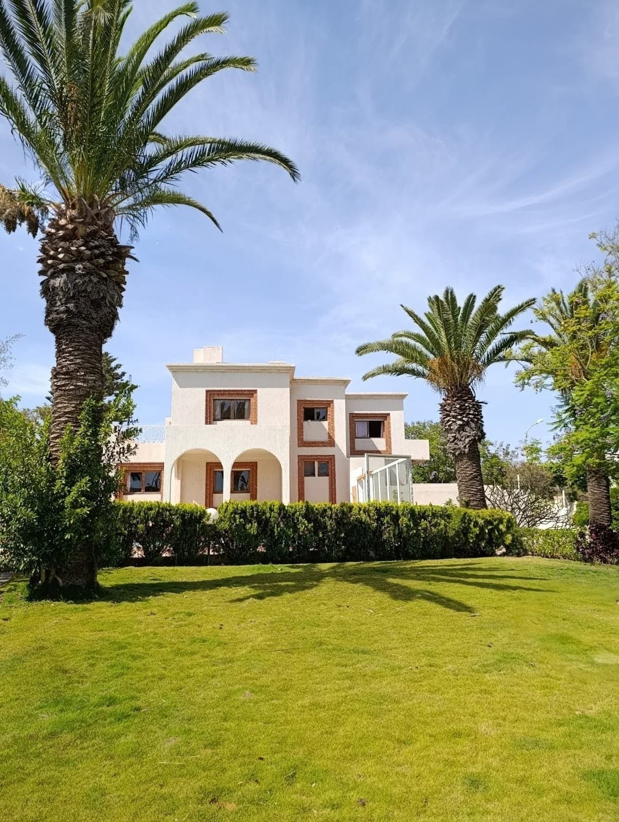 710021957_993478240106287_6152249558962212330_n ILLIGH : VASTE VILLA SUR PARCELLE 1 500M² PISCINE, VUE MER