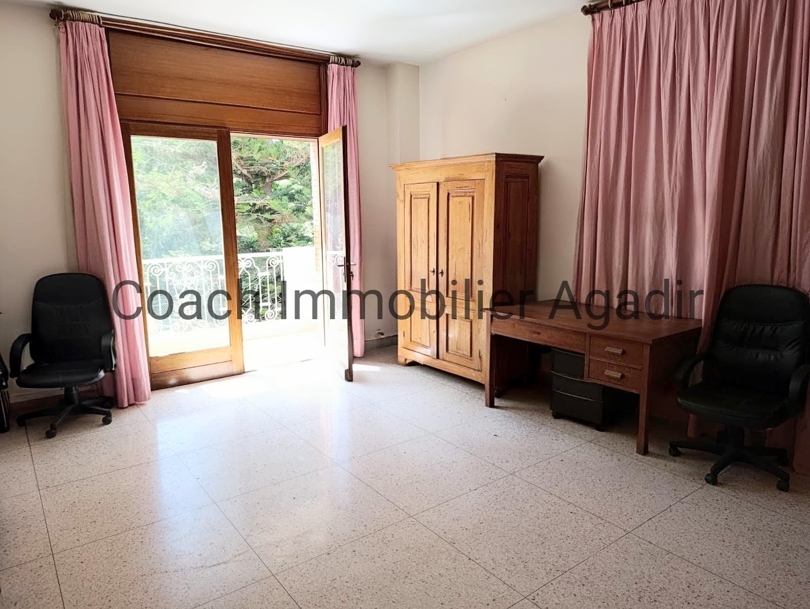 IMG-20260528-WA0043~2 ILLIGH : VASTE VILLA SUR PARCELLE 1500M² PISCINE, VUE MER