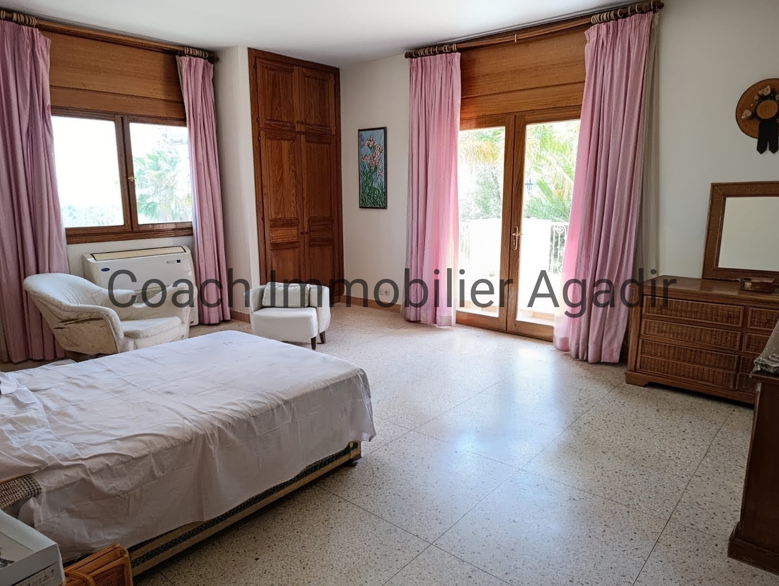 IMG-20260528-WA0052~2 ILLIGH : VASTE VILLA SUR PARCELLE 1500M² PISCINE, VUE MER