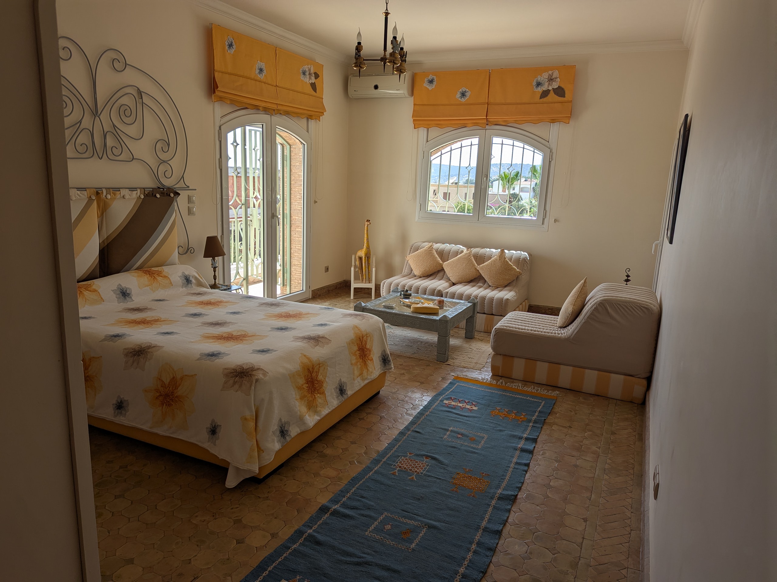 VILLA LUXUEUSE ILLIGH, 5 SUITES, PISCINE