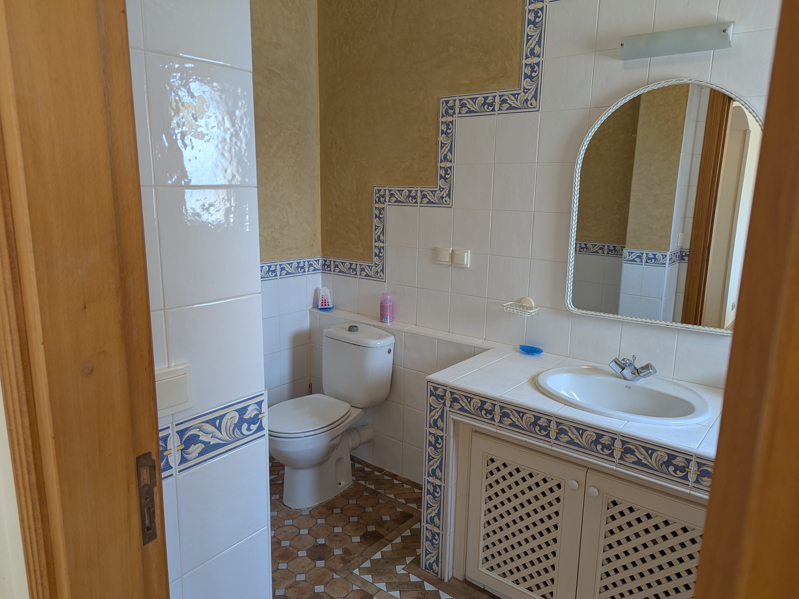 VILLA LUXUEUSE ILLIGH, 5 SUITES, PISCINE