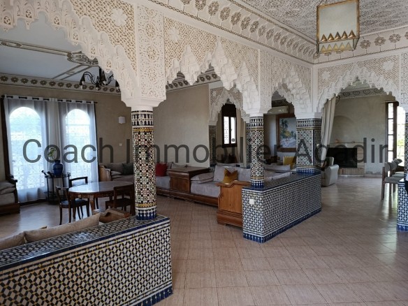 SONABA : villa 4 chambres à louer à l’année ; proche de la mer