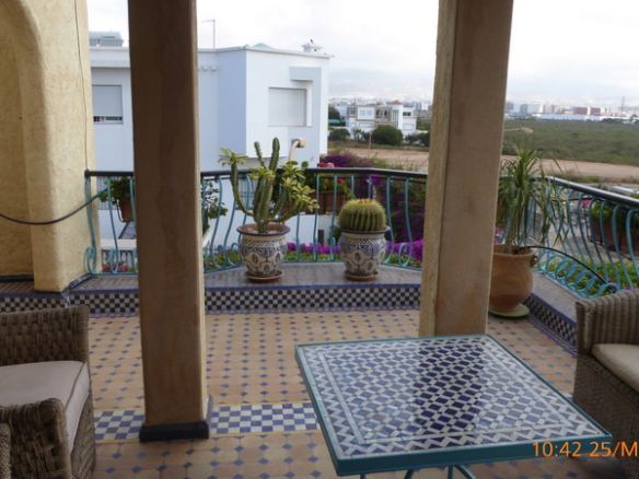 VILLA D’ANGLE A LA SONABA