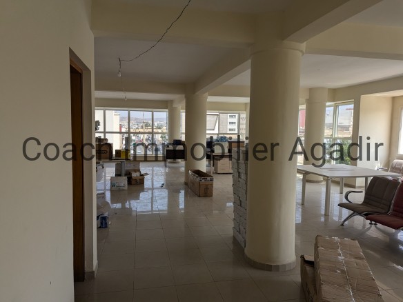BUREAU D’ANGLE 127m²  en centre ville