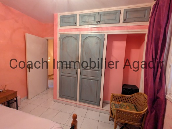 CHARAF AGADIR : villa à rafraîchir ; terrasse de toit vue mer