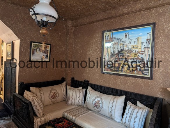 CHARAF AGADIR : villa à rafraîchir ; terrasse de toit vue mer