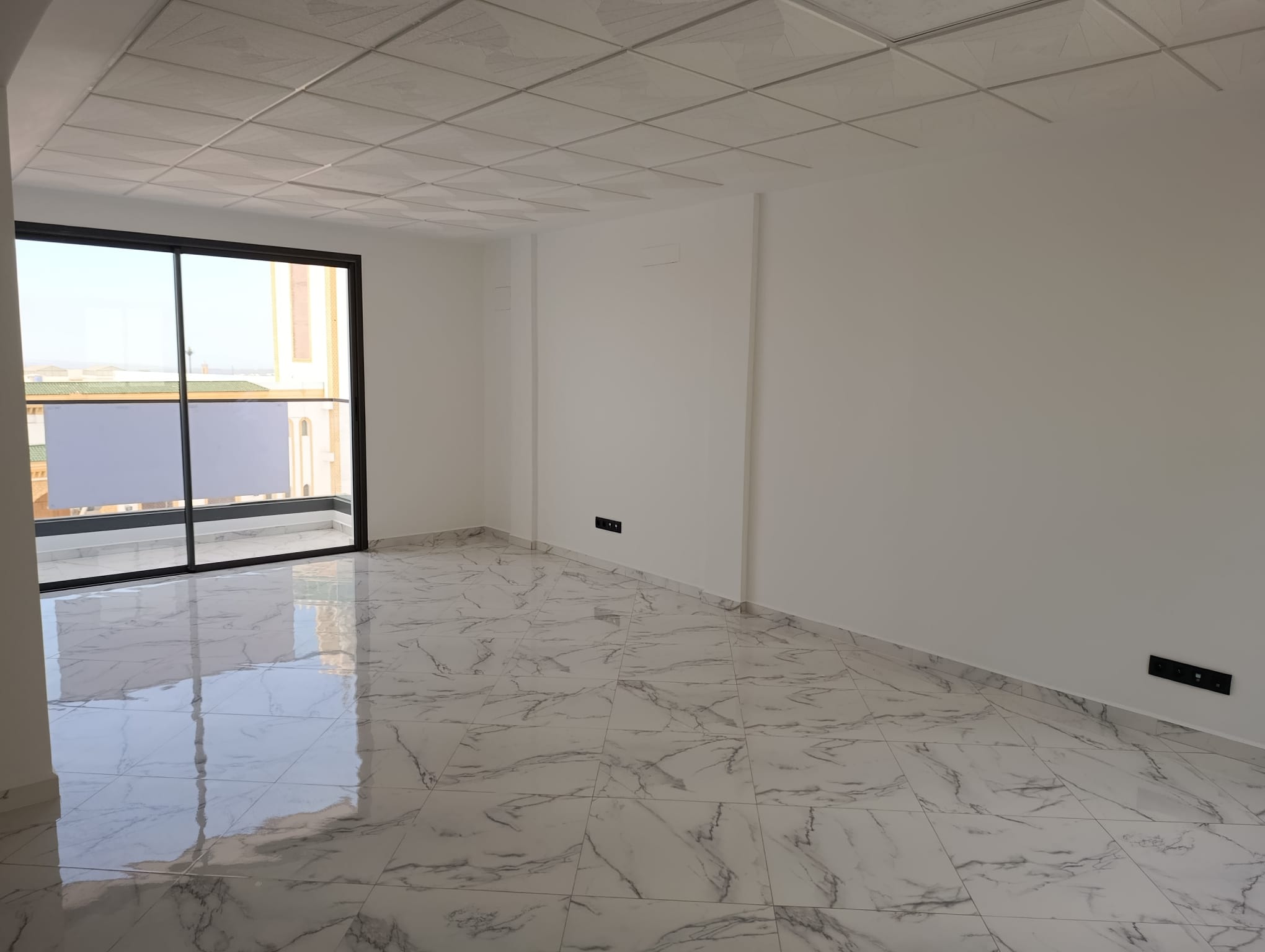 BUREAU MODERNE   70 m² Hay Mohammedy