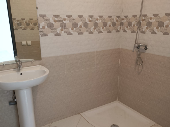 BUREAU MODERNE   70 m² Hay Mohammedy