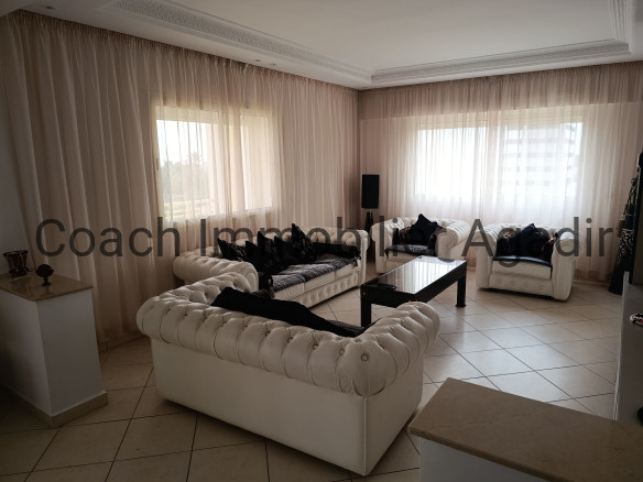Ravissant appartement en location longue durée