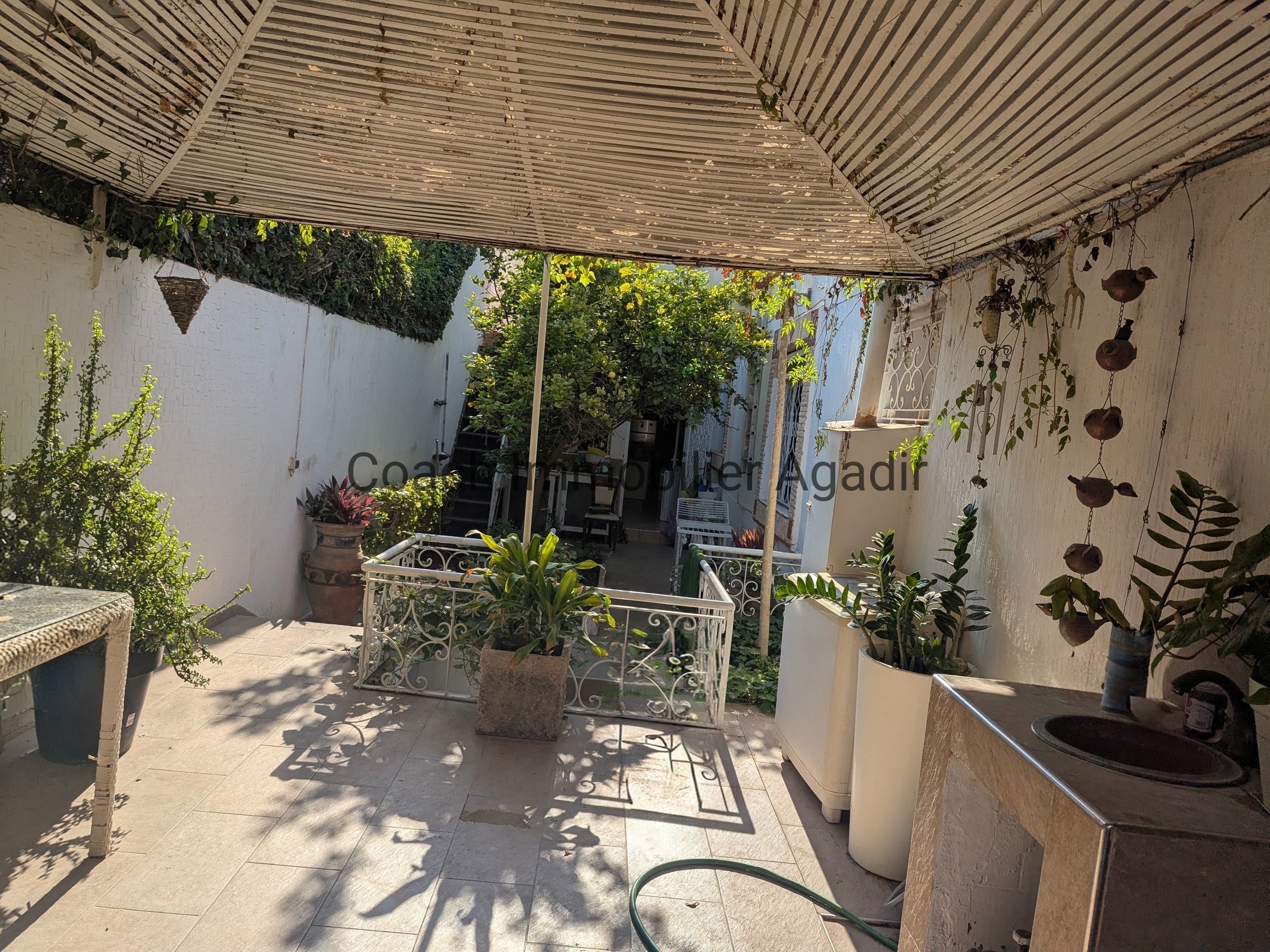 CITE SUISSE AGADIR : somptueuse villa ; jardin, piscine